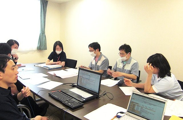 「栄養会議」イメージ